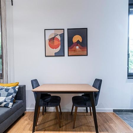 Vertigo Modern Studio-Free Private Parking-Fast Wi-Fi Novi Sad Exteriör bild